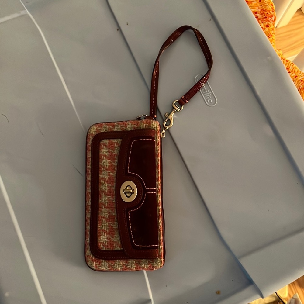 Vintage coach wristlet